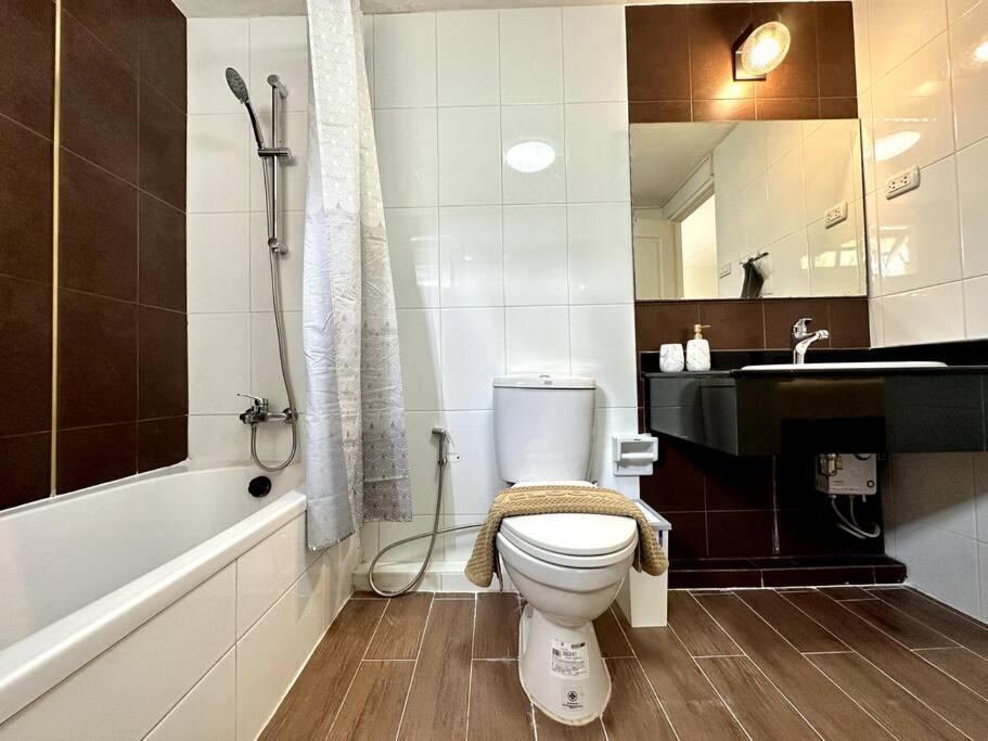 Oasis Townhouse In The Perfect Location Hébergement de vacances *